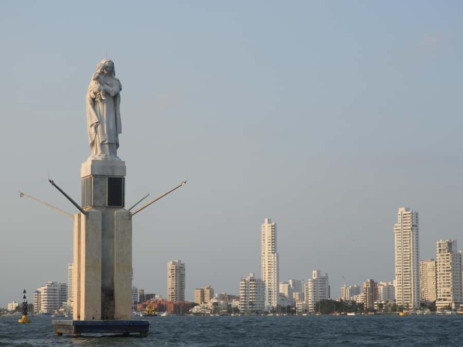 Cartagena: Sunset baytour with Dj, drinks and disco - Why Cartagena sunset boat parties work so well