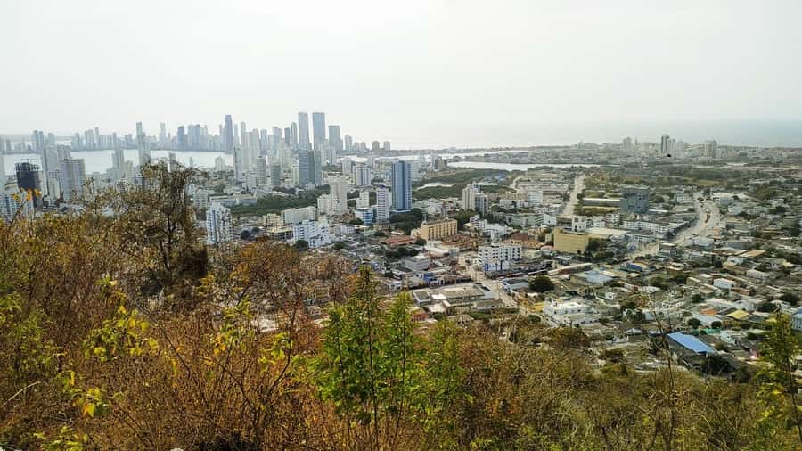 CARTAGENA: The Best CITY TOUR of my Magical City - Key things you’ll notice right away