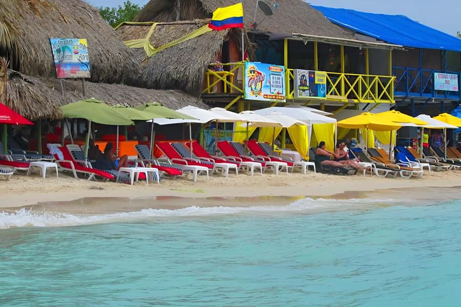 Cartagena: Visit 4 islands in a speedboat + plankton! - Tranquila Beach: chairs, lunch, and a real break from the crowds