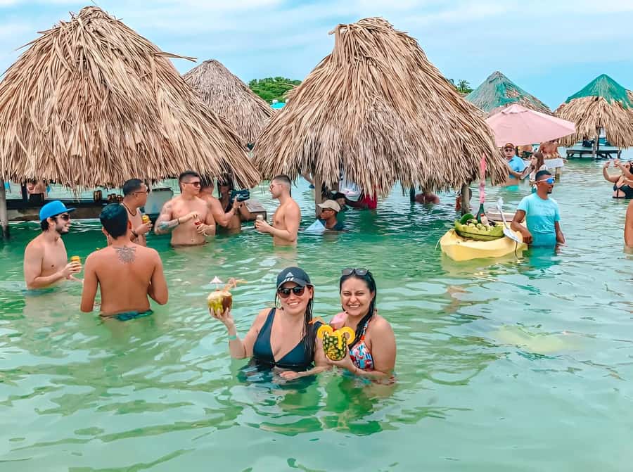Cartagena: Visit 4 islands in a speedboat + plankton! - Luminous plankton at night: the natural light show (and how to be ready)