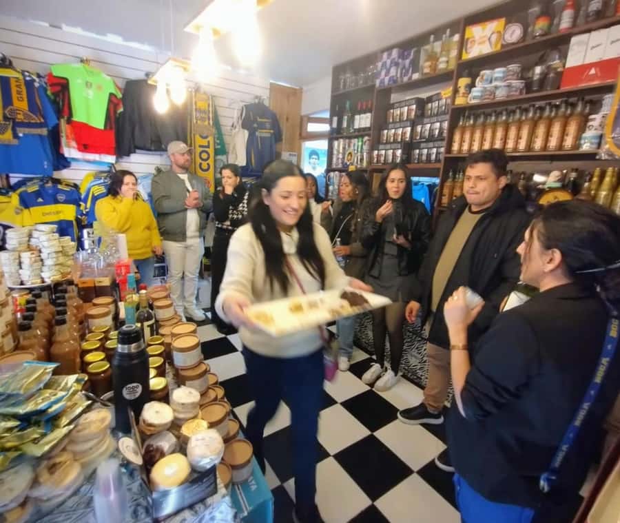 City Tour 12 Puntos Con degustación de Dulce de Leche - Key highlights worth knowing before you go