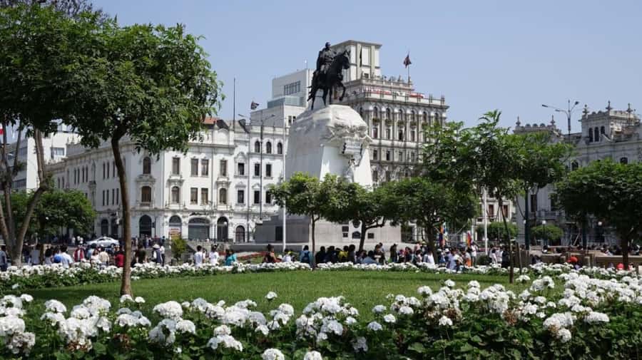 City Tour Colonial and Modern Lima for 5 Hours - Miraflores, San Isidro, El Olivar, and Larcomar: modern Lima without losing the plot