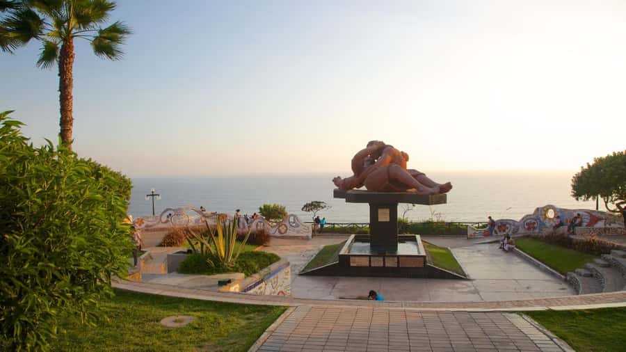 City Tour Colonial and Modern Lima Half Day Plus Ticket - San Isidro’s Olive Forest: a calmer pause in the city