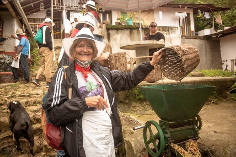 Coffee Tour from Medellin with Lunch and Coffee Tasting - Key things to know before you go