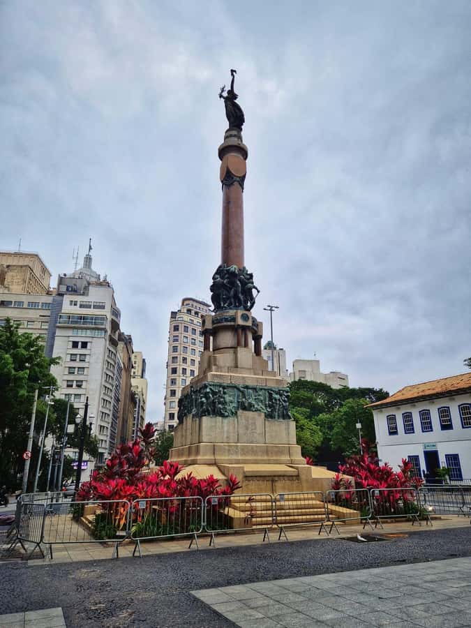 Companionship of a bilingual guide in São Paulo - Translation that goes beyond words