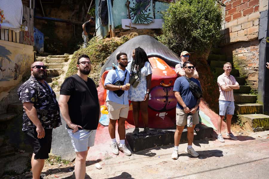 Complete Tour in Comuna 13: Graffiti, History and Street Delights - After the tour: how to use your free time well