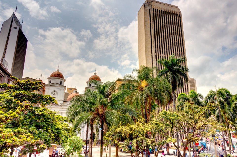 Comuna 13 and Downtown Medellín City Tour - Plaza Botero: the sculpture walk that organizes the whole downtown story