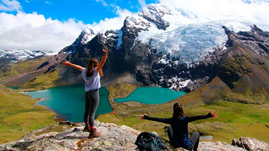 Cusco: 7 Lagoons of Ausangate Hiking Day Trip with Lunch - The 7-lagoon circuit: from Azulqocha to Patacocha