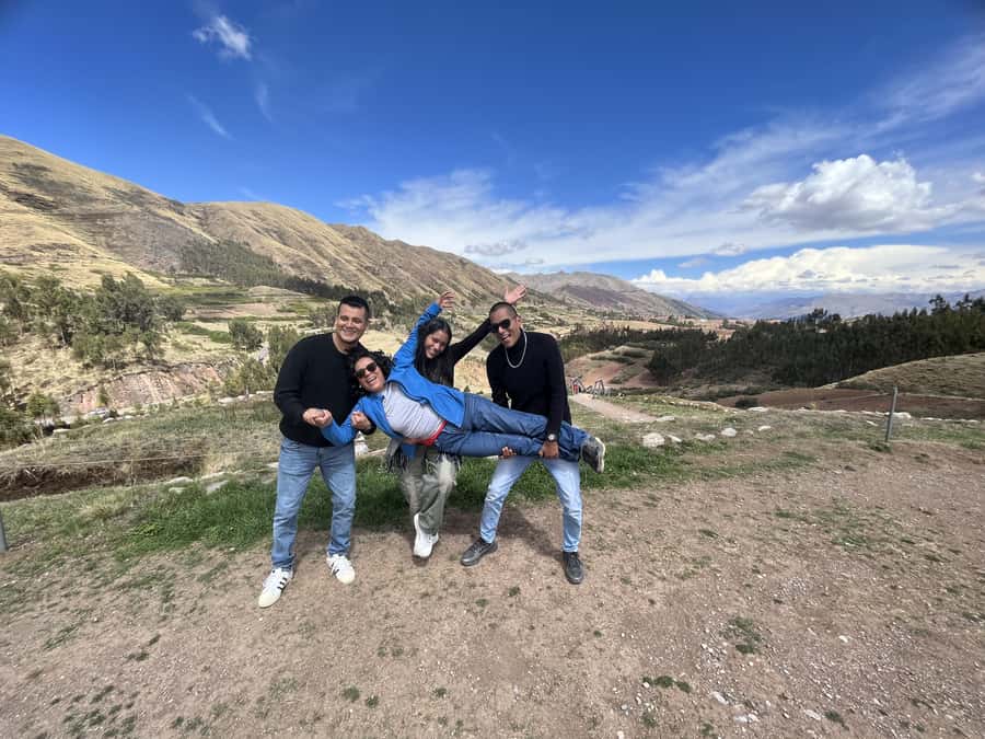 Cusco: Archeological Sites Tour and Forest Photo Experience - Tambomachay: Inca baths and the water/culture connection