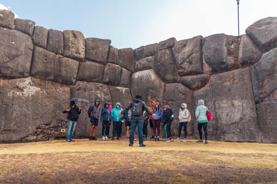 Cusco : City Tour of 4 Ruins and Sun Temple - Sacsayhuamán: The Fortress Above Cusco That Makes Stone Feel Heavy