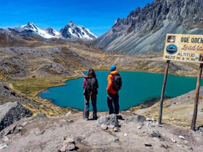 Cusco: Day Trip to the 7 Ausangate Lagoons with Lunch - Pacchanta breakfast and the altitude-friendly support (oxygen + sticks)