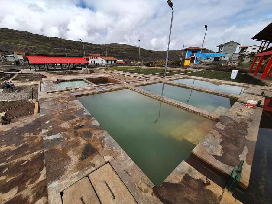Cusco : full day 7 lagoons with lunch - The 7 lagoons route: what you’ll actually see on the walk