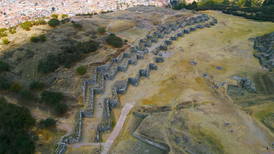 Cusco : Half-Day Explore Inca Ruins qoricancha sacsayhuaman - Q’enqo: Rock Shapes That Make You Look Twice