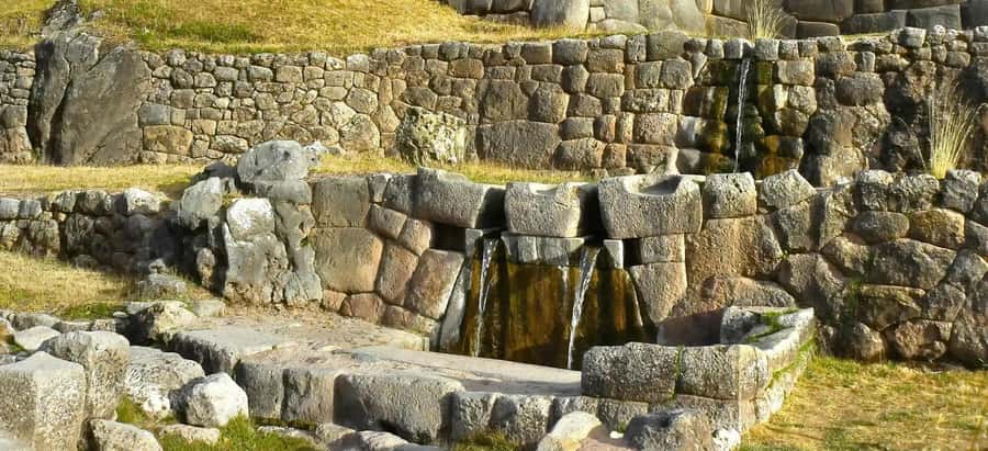 Cusco: Private City Tour and Saksaywaman Visit with Transfer - Q’enqo: the Puma temple and the practice of mummification