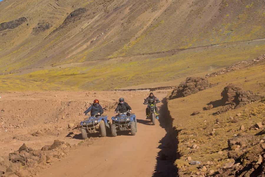 Cusco: Rainbow Mountain ATV Tour with Breakfast & Lunch - The Morning Start: Pickup, Coach Ride, and Cusipata Breakfast
