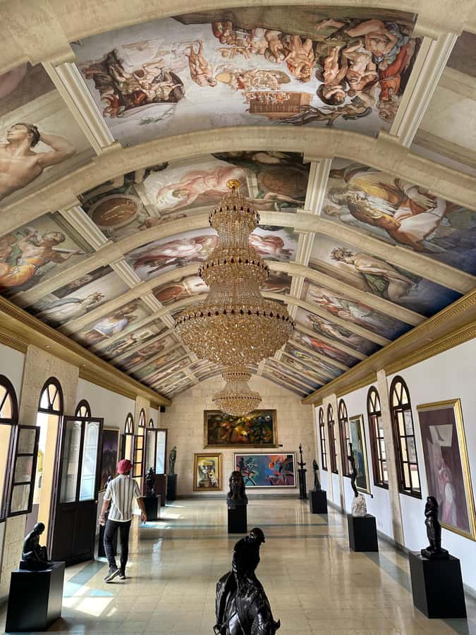 Downtown Medellin: history, gastronomy, terraces and architecture! - Rafael Uribe Uribe Culture Palace: Art Galleries and a Terrace View