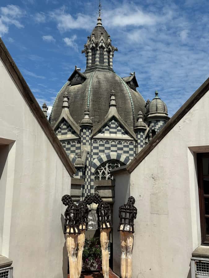 Downtown Medellin: history, gastronomy, terraces and architecture! - The Railroad and Commerce Story: Architecture You Can Read