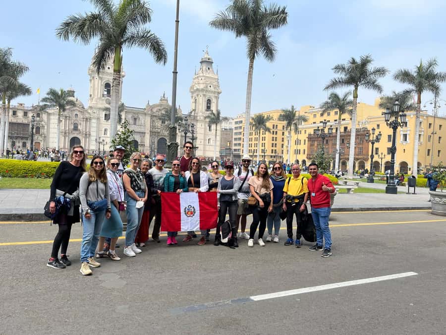 Enjoy Lima Walking Historic Center, Plaza San Martin and Plaza de Armas - Key things I’d circle before you go