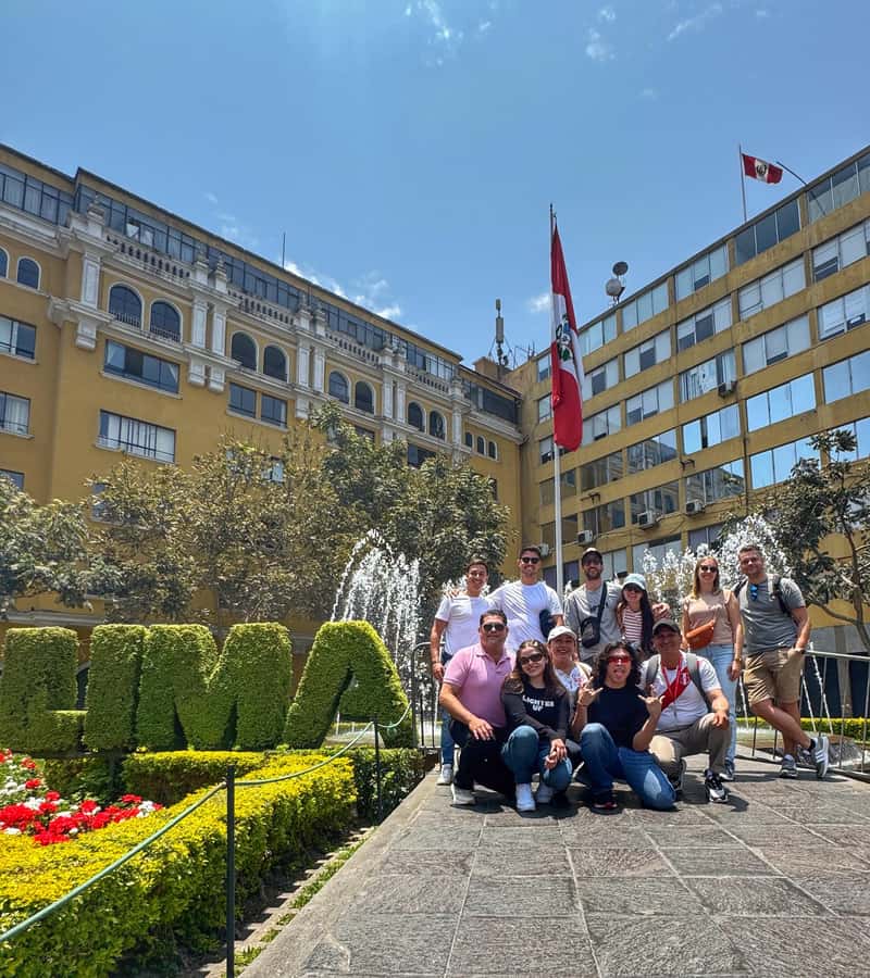 Enjoy Lima Walking Historic Center, Plaza San Martin and Plaza de Armas - Jirón de la Unión and La Merced Church: the street where stories pile up