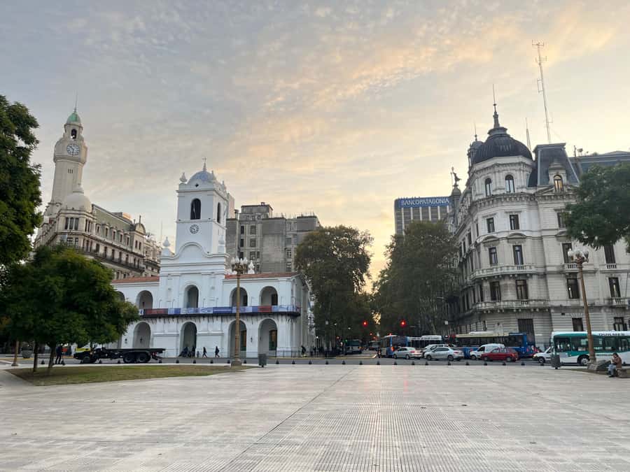 Exclusive Full-Day Private Tour in Buenos Aires - Caminito in La Boca: color and the story behind it