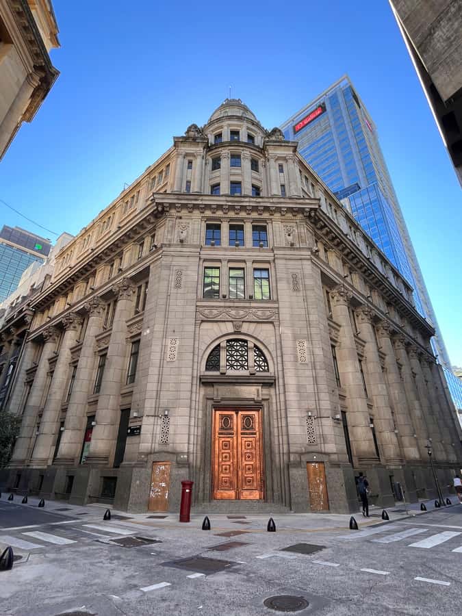 Exclusive Full-Day Private Tour in Buenos Aires - Recoleta streets after the cemetery: a final walk that gives perspective