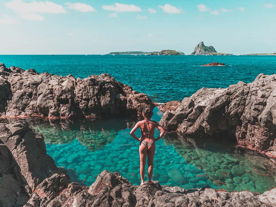 Explore Fernando de Noronha: 7-Hour Ilhatour - Baía dos Porcos and Fort Boldro: sunset choreography at the end