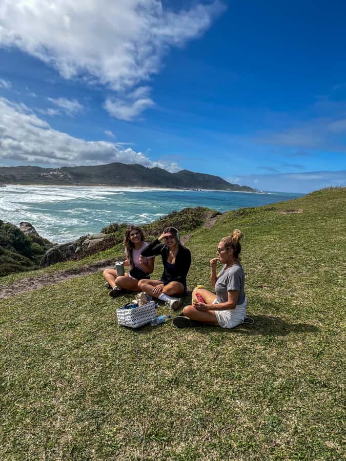 Florianopolis: Gravata Beach Trail with Picnic - Walking through the Atlantic Forest: wildlife spotting with context