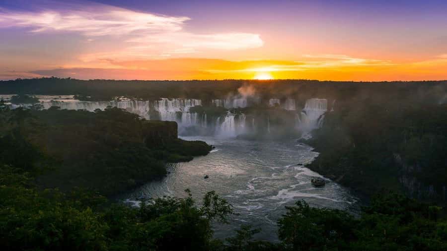 Foz do Iguaçu: Brazilian Side of the Falls - Your 4-hour flow: Pickup to the best viewpoints