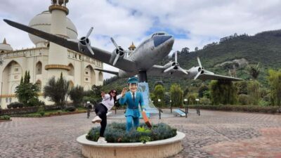 From Bogota: Excursion to Jaime Duque Park - Getting there from Zona Centro and what the ride feels like