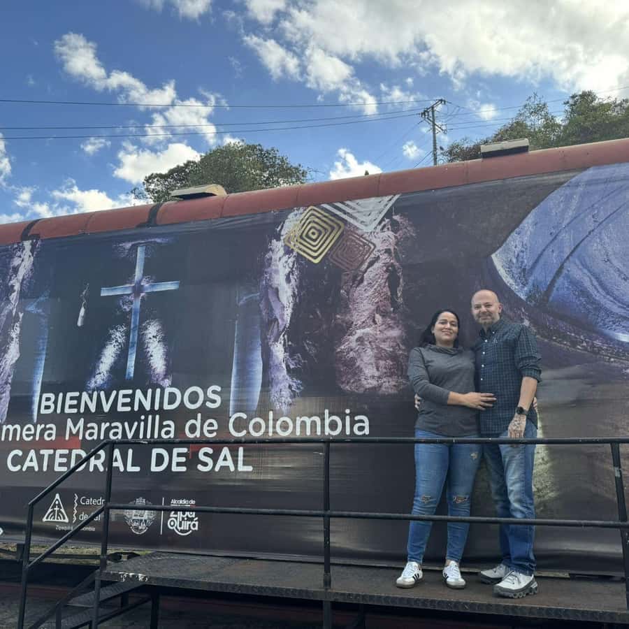 From Bogota: Salt Cathedral Tour in Zipaquirá - Photo stop and lunch in Zipaquirá: keep your energy up