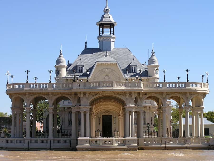 From Buenos Aires: Tigre & Delta with Sailing Premium Tour - What You’re Really Buying: 1h50 on the water plus Tigre center time