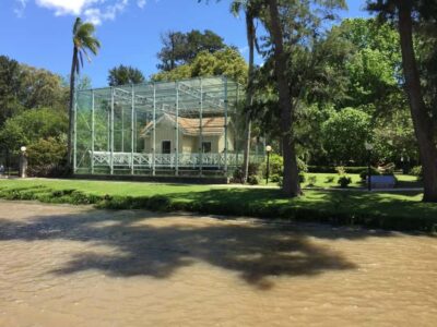 From Buenos Aires: Tigre & Delta with Sailing Premium Tour - The deck-level highlights: San Isidro, ravines, and “fast photos” that work