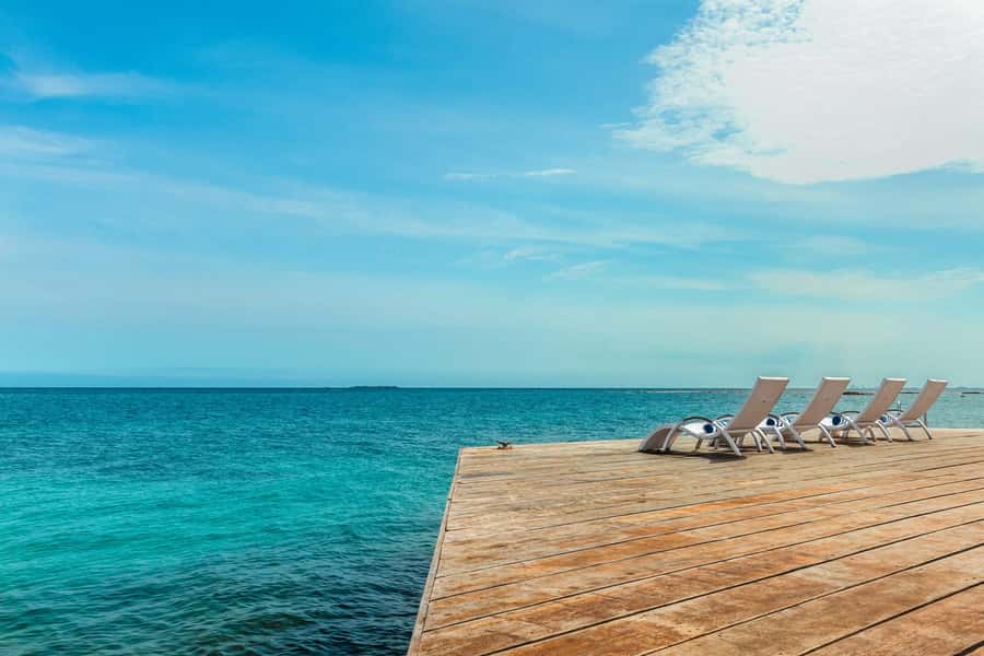 From Cartagena: Rosario Islands Day Trip - Speedboat morning: Tierra Bomba views and a small-group pace