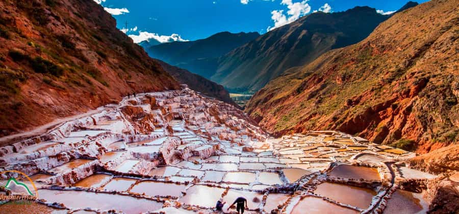 From Cusco: Chinchero Weavers, Moray, Maras Salt Mines Tour - The 8:00 AM start that keeps the day from feeling rushed