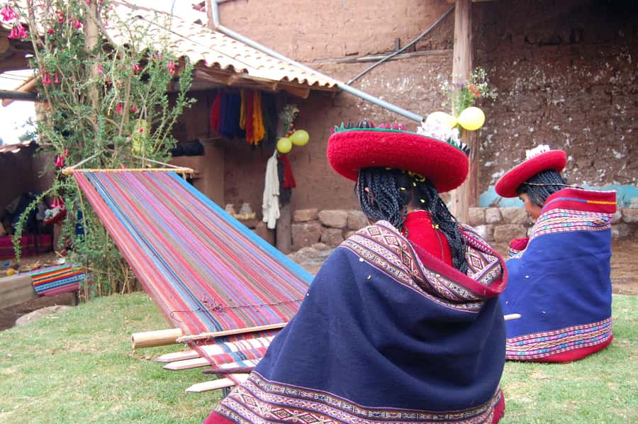 From Cusco: Full-Day Private Sacred Valley Tour - Cusco Morning Pickup and the Fast Transition Up to Chinchero