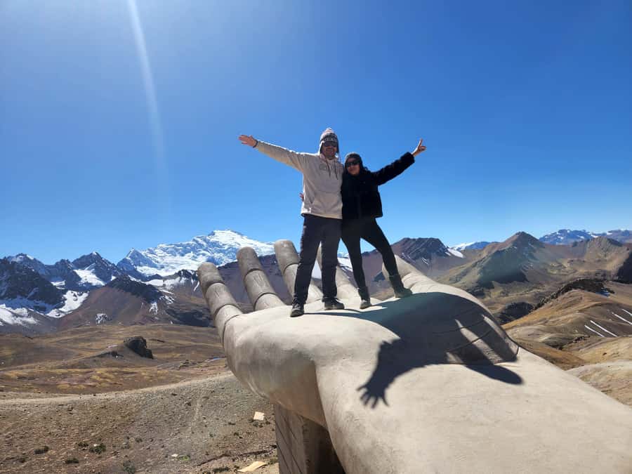 From Cusco: Full Day tour to Rainbow mountain and Red Valley - Valle Rojo (Red Valley) Add-On: A Quieter Photo Stop