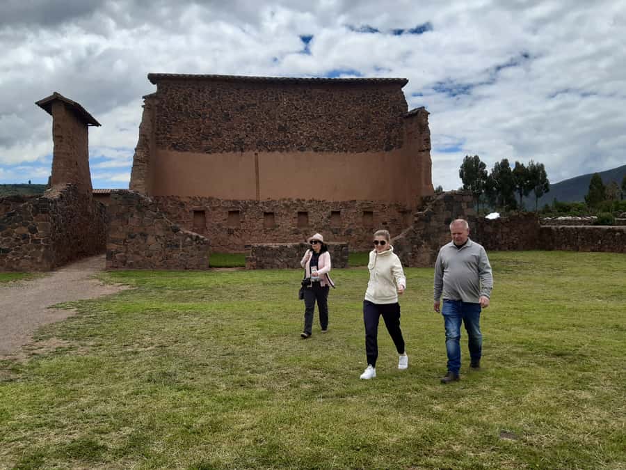 From Cusco: Lake Titicaca with a visit to Uros and Taquile - How the Cusco to Puno rhythm really plays out