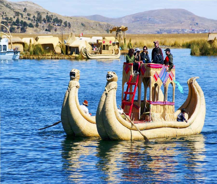 From Cusco: Lake Titicaca with a visit to Uros and Taquile - Raqchi: Walking through Incan adobe and stonework