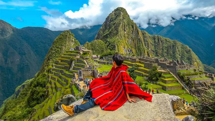 From Cusco: Machu Picchu Tour with Hiking Ticket - The Ollantaytambo train ride: comfort with a purpose