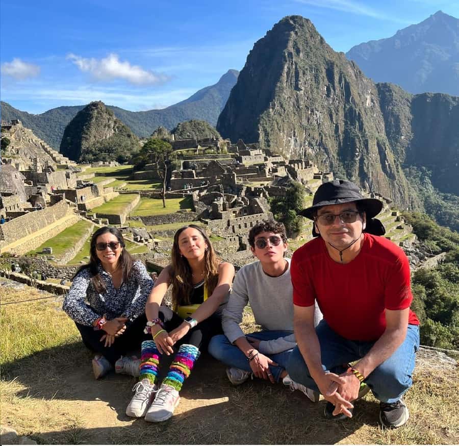 from cusco machupicchu 2 days - Choosing Your Machu Picchu Route: Bus, Train, or a 4 AM Full-Day
