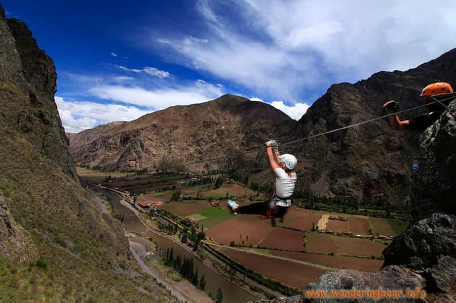 From Cusco: Via Ferrata & Zip Line with lunch - From Centro Histórico to Pachar: how the day starts