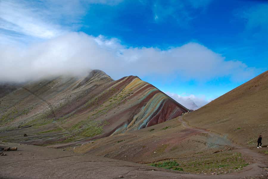 From Cusco: Vinicunca Mountain of Colors Excursion + Ticket - On the climb: what you can realistically expect to see