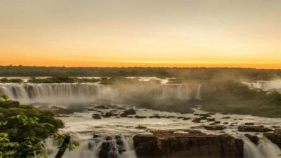From Foz do Iguaçu: Sunset at the Falls - Getting there from Foz do Iguaçu: pickup, van time, and timing
