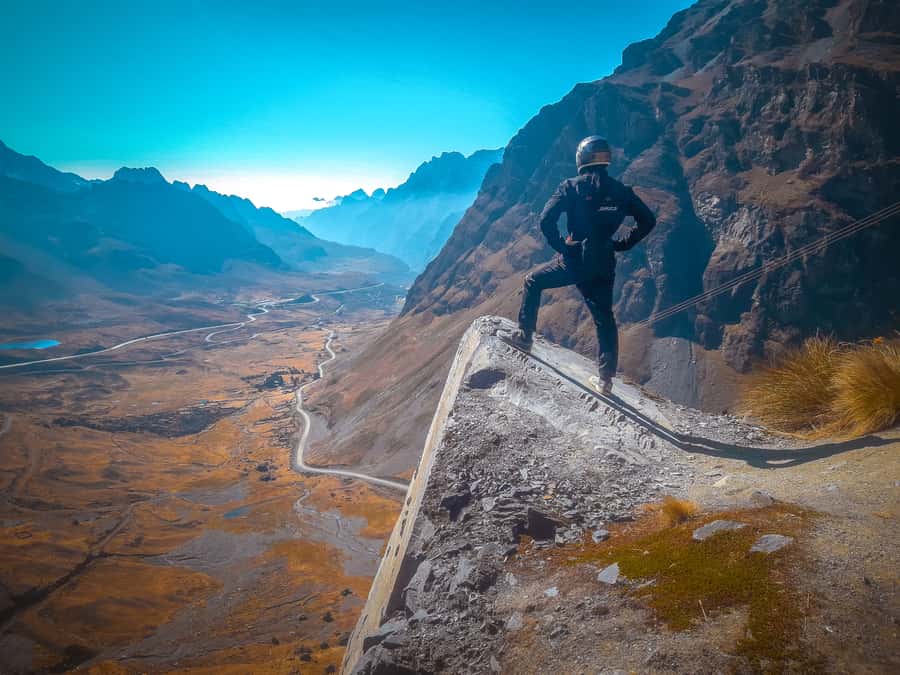 From La Paz: 3-Day Biking Tour Death Road & Uyuni Salt Flats - Death Road and Uyuni, Packed Into 3 Days