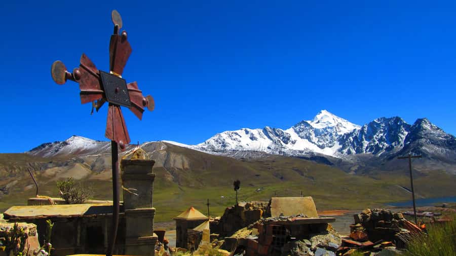 From La Paz: Huayna Potosí 2-Day Climbing Trip - Key Things That Matter on a Huayna Potosí 2-Day Summit