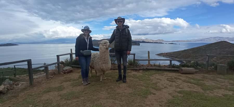 From La Paz: Tihuanacu & Titicaca Lake in one day with lunch - Who this tour suits best (and who should skip it)