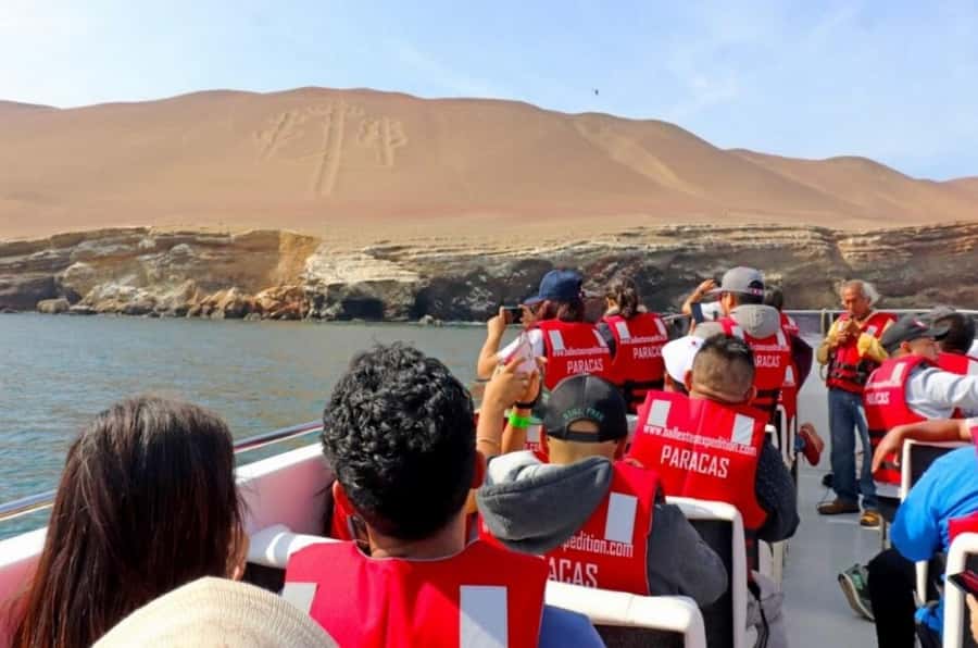 From Lima: 2 Days to Paracas & Huacachina | 2 Days/1 Night - Vineyard and pisco tasting in Ica: learn the process, then taste