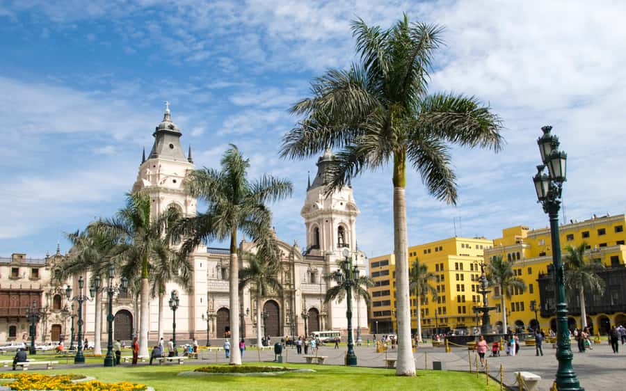 From Lima: City Tour with Catacombs & Pachacamac Inka Ruins - Lima’s UNESCO Historic Center: Plaza San Martín and Plaza de Armas