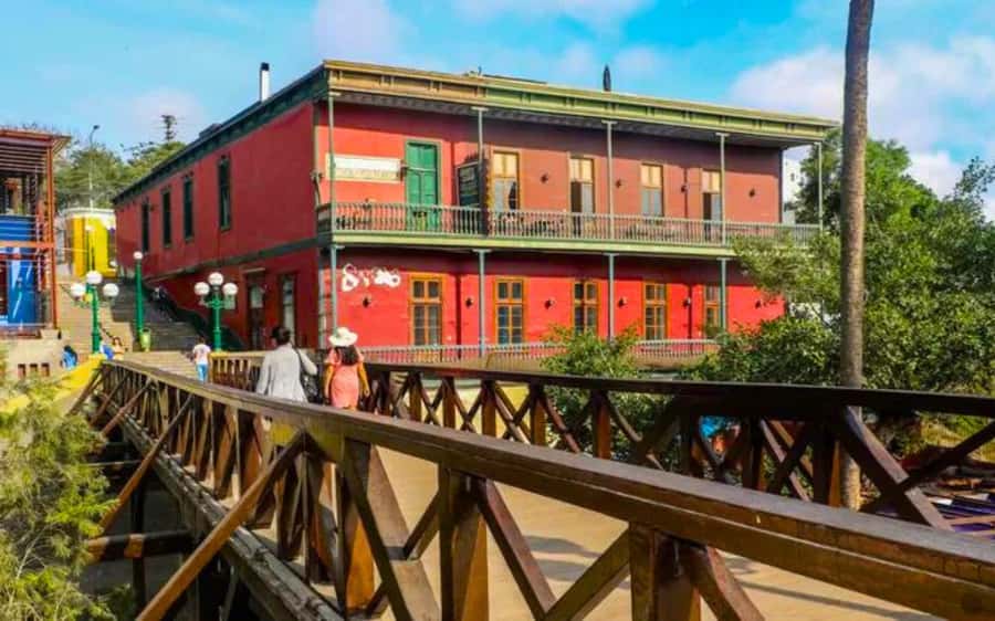 From Lima: Miraflores, Barranco & San Isidro Guided Tour - Key things to notice before you go