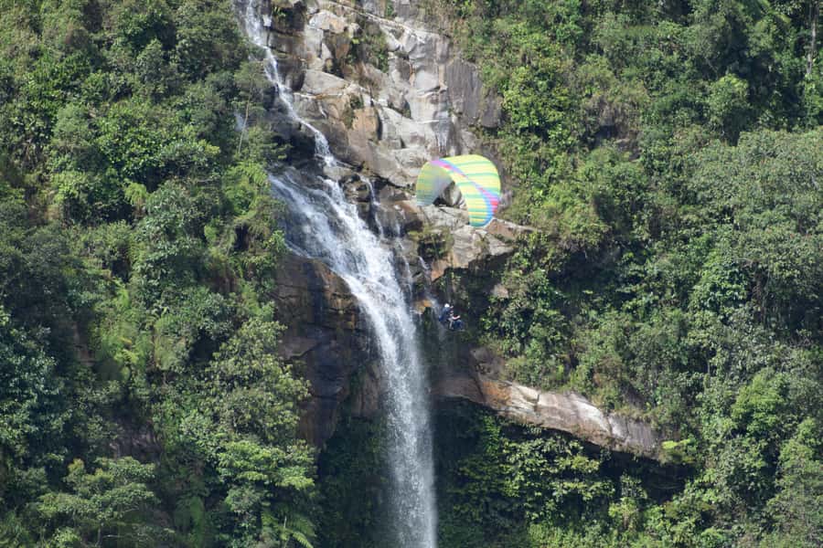 From Medellín: Paragliding and Rafting Combo Tour - Paragliding Over Waterfalls: What That 25-Minute Flight Really Gives You